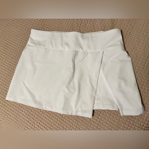 Fabletics Skort - Picture 2 of 4